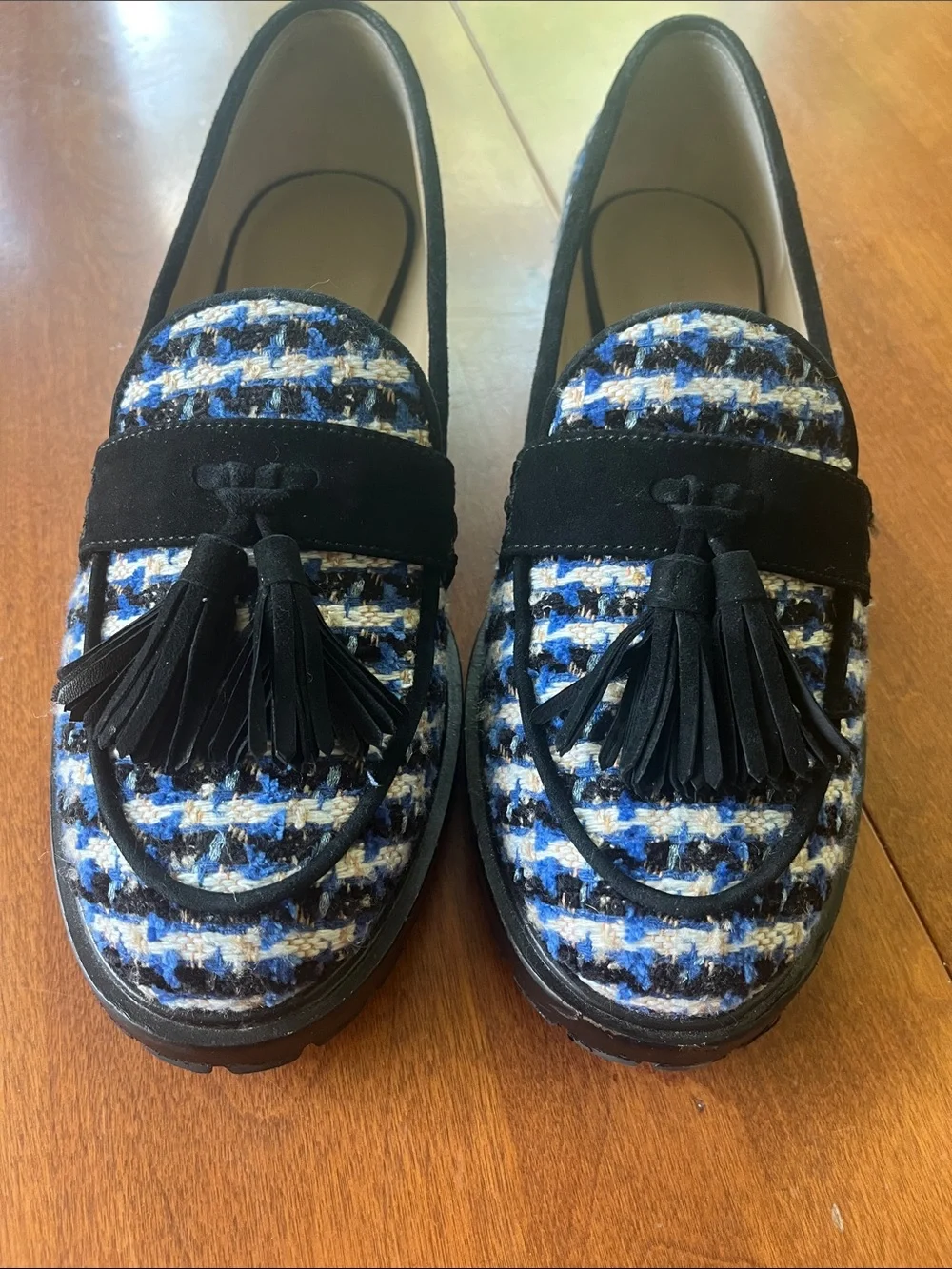 Ann Taylor Lug Sole Tweed Tassel Plaid Black/Royal Blue Loafers size 7